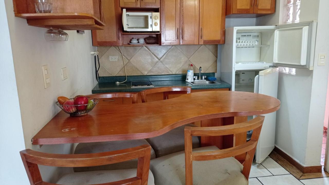 Confort Ejecutivo Suites Lindavista Guadalupe  Bagian luar foto