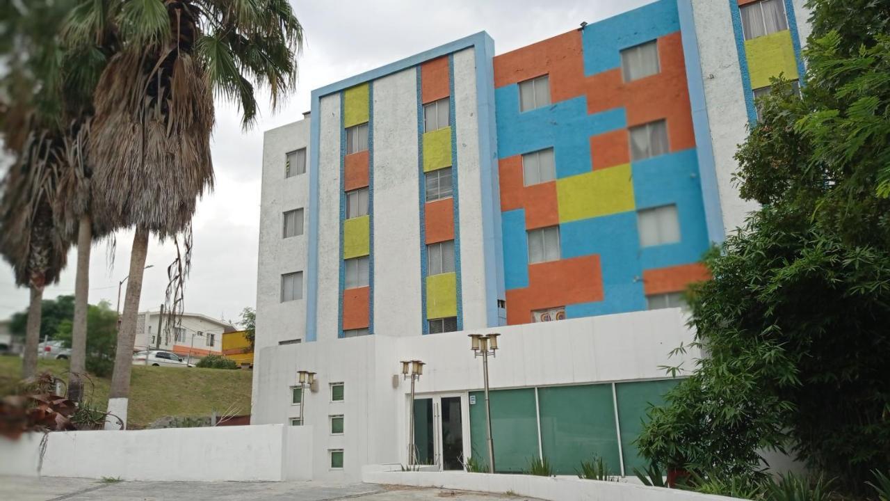 Confort Ejecutivo Suites Lindavista Guadalupe  Bagian luar foto