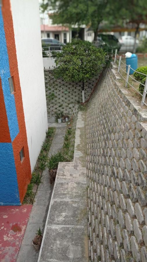 Confort Ejecutivo Suites Lindavista Guadalupe  Bagian luar foto