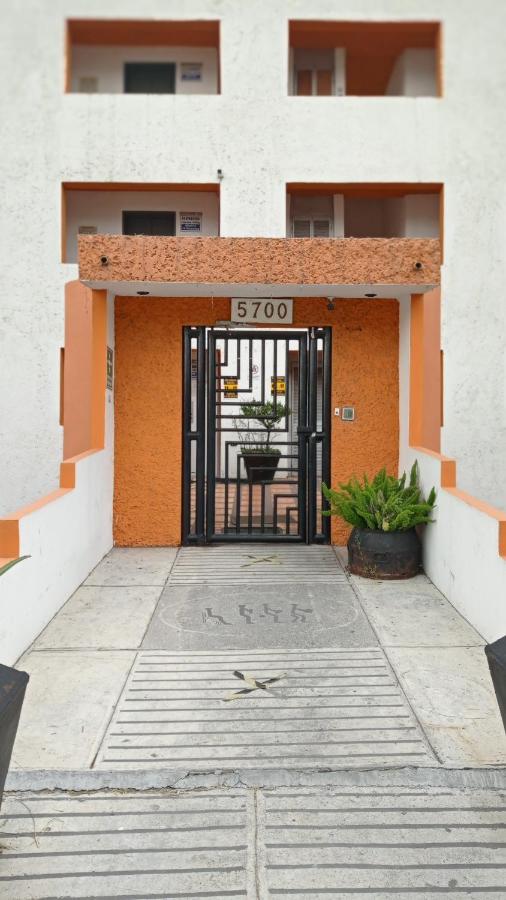 Confort Ejecutivo Suites Lindavista Guadalupe  Bagian luar foto