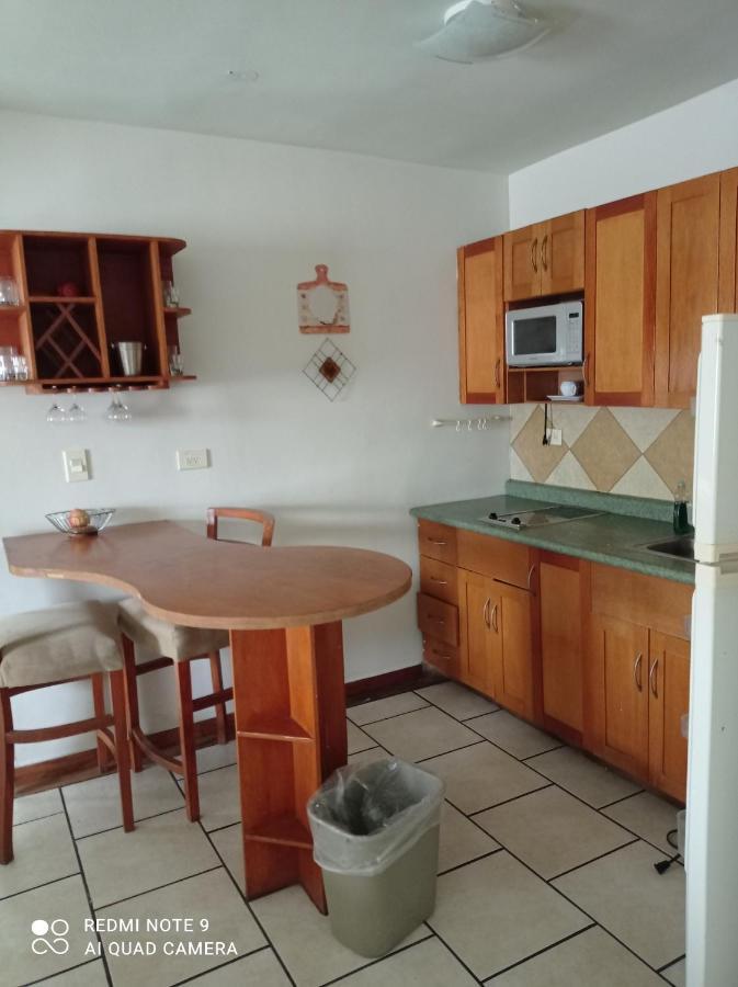 Confort Ejecutivo Suites Lindavista Guadalupe  Bagian luar foto