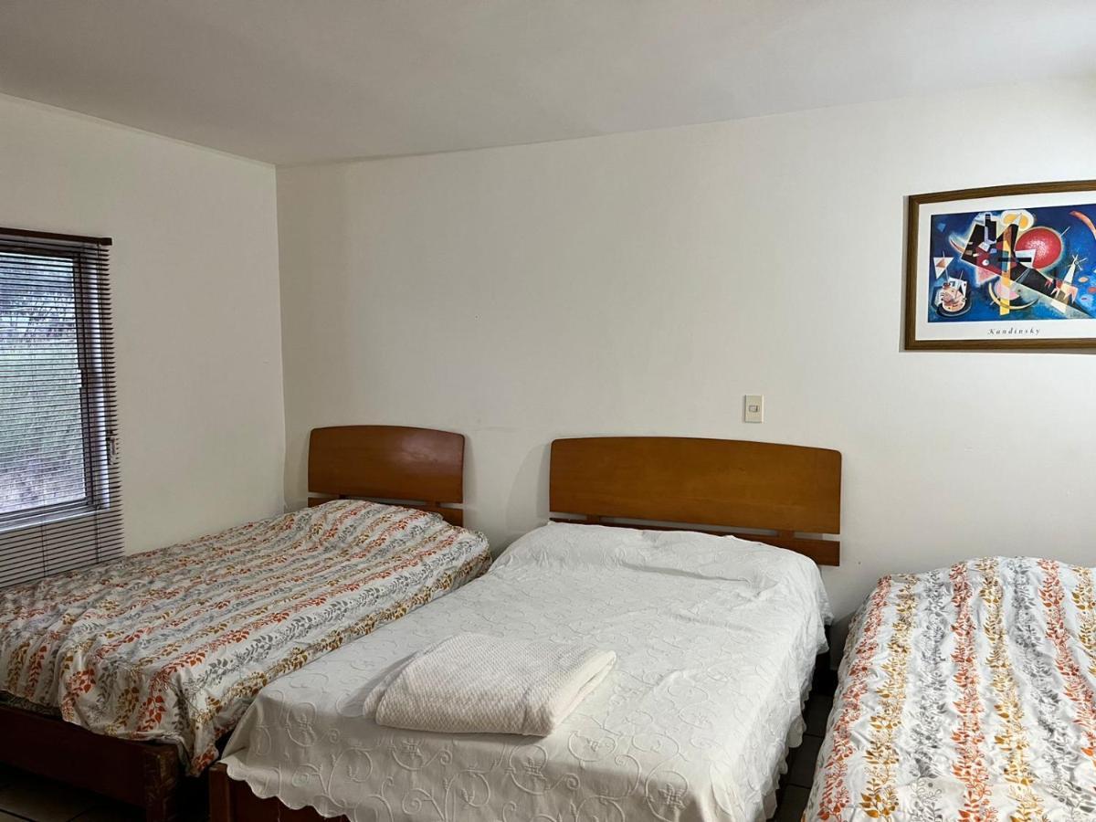 Confort Ejecutivo Suites Lindavista Guadalupe  Bagian luar foto